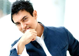 Aamir Khan collects funds for Uttarakhand victims