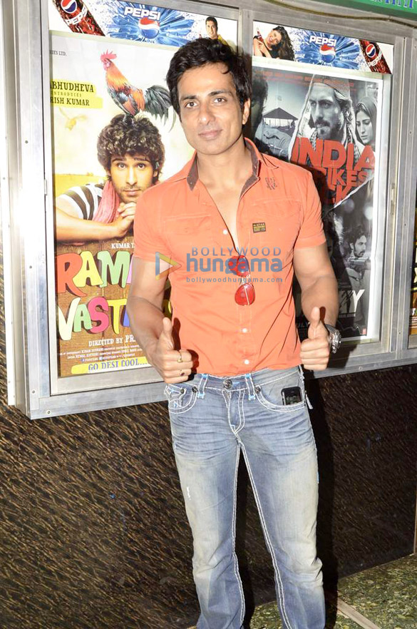 prabhu dheva sonu sood girish watch ramaiya vastavaiya at gaiety 4