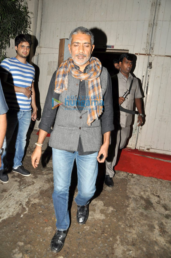 launch of raghupati raghav song from satyagraha 14
