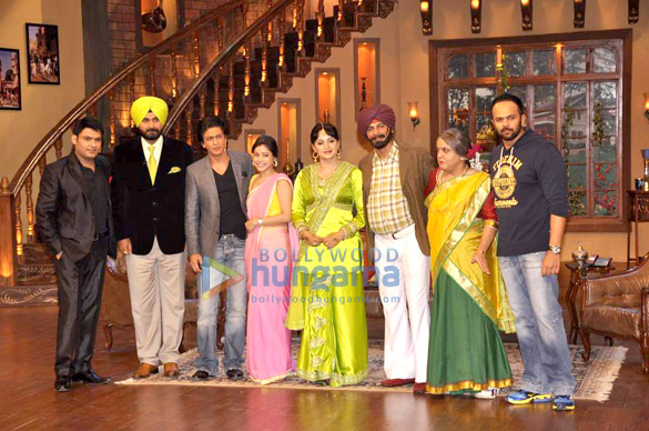 shahrukh on the sets of comedy nights with kapil 2