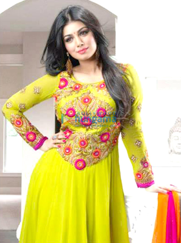 ayesha takia azmi 45