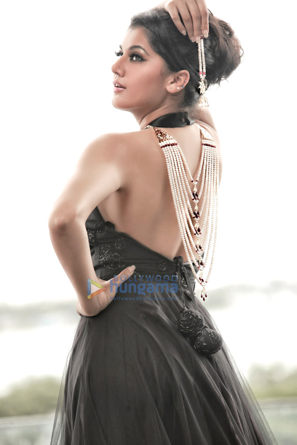 tapsee pannu 25