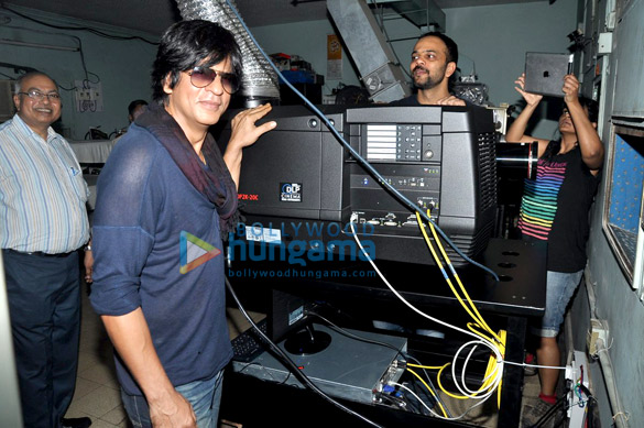 shahrukh khan promotes chennai express at new excelsior 4