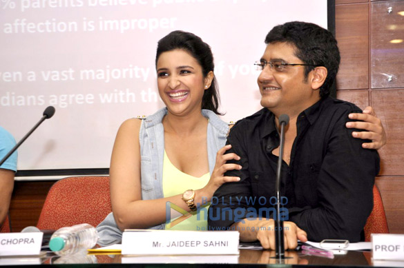 sushant parineeti chopra promote shuddh desi romance 3