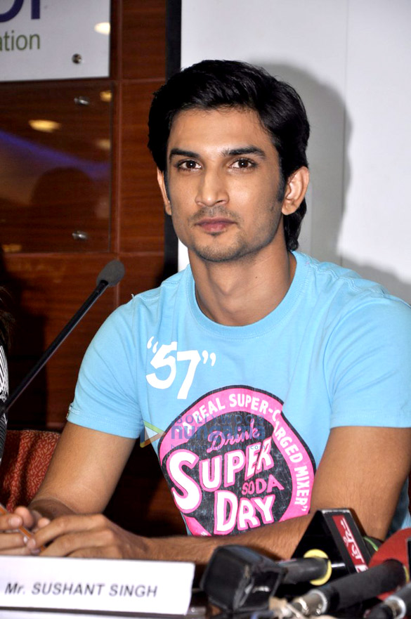 sushant parineeti chopra promote shuddh desi romance 7
