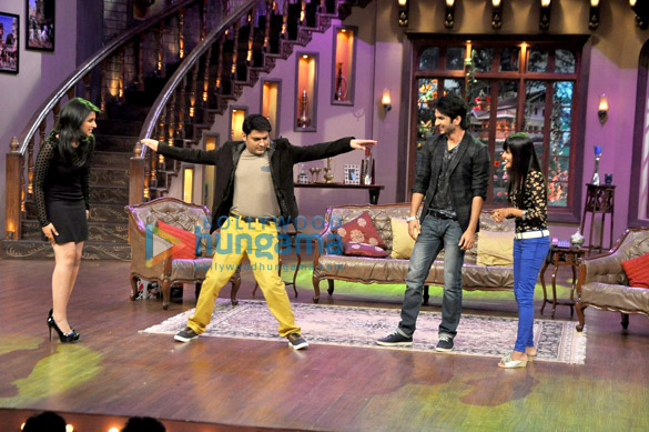 promotion of shuddh desi romance on the sets of comedy with kapil 7