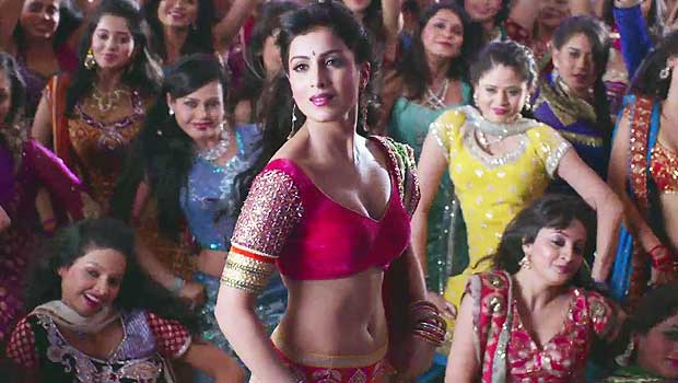 Tere Mohalle (Besharam)