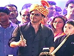 Shahrukh Khan-Sidharth Malhotra At Dahi Handi Celebration At Worli