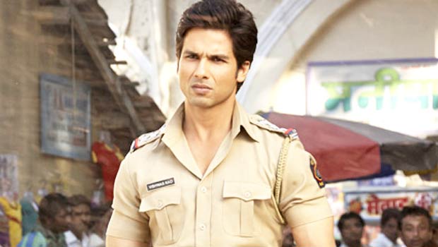 Teaser: ‘Phata Poster Nikhla Hero’ Video Blogs On Bollywood Hungama