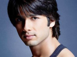 Shahid Kapoor’s Exclusive, Fun Interview On ‘Phata Poster Nikhla Hero’