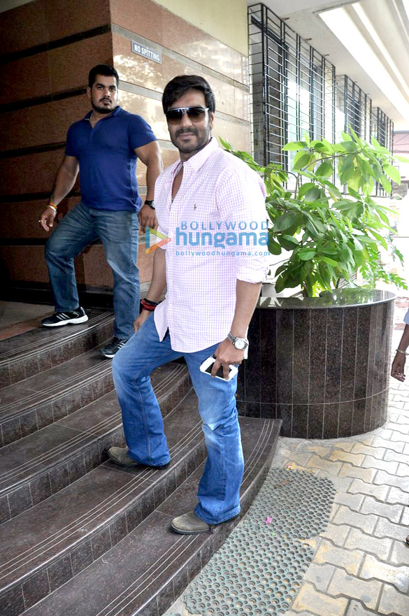 ajay devgn snapped 6