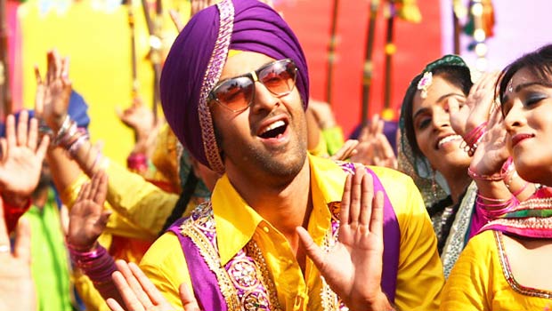 Aa Re Aa Re (Besharam)