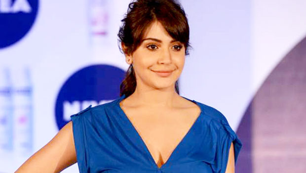 Anushka Felicitates Winners Of ‘Nivea – Rock The Ramp’ Contest