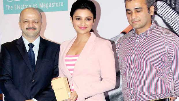 Parineeti Chopra Unveils ‘Samsung Galaxy Note 3’