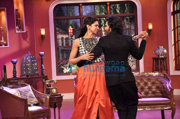 deepika ranveer on the sets of comedy nights with kapil 4