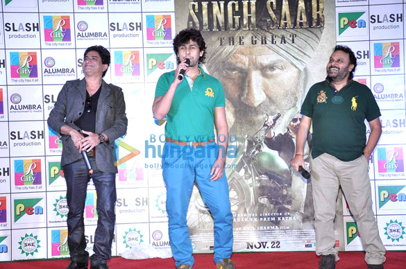 promotion of singh saab the great at r city mall 5