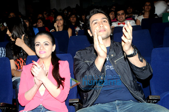 promotion of heartless at jai hind college festival 8