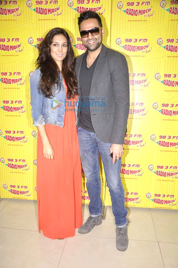 promotion of one by two at 98 3 fm radio mirchi 2