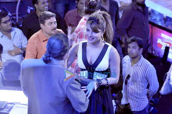 promotion of gunday on dance india dance 7