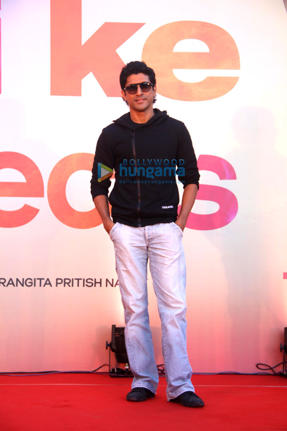 farhan vidya promote shaadi ke side effects 7