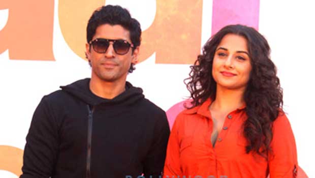 Farhan – Vidya Promote ‘Shaadi Ke Side Effects’ In Hot Air Balloon