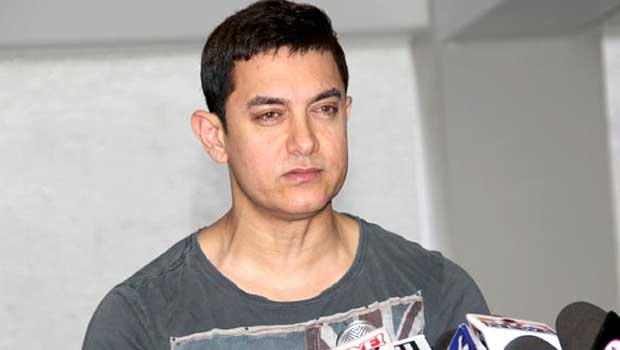 Aamir Khan’s 49th Birthday Celebrations Unplugged