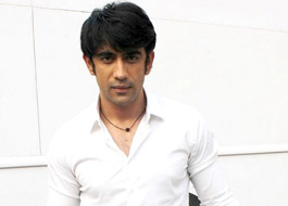Amit Sadh’s fracture puts Guddu Rangeela on the back foot Amit Sadh’s fracture puts Guddu Rangeela on the back foot