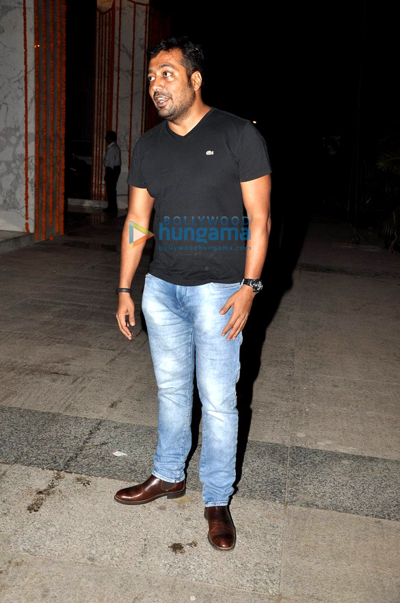 kangna hosts house warming bash queen success party 26