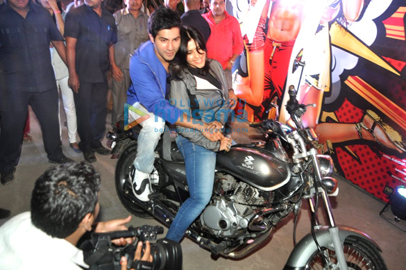 varun takes ekta for a bike ride to promote main tera hero 8