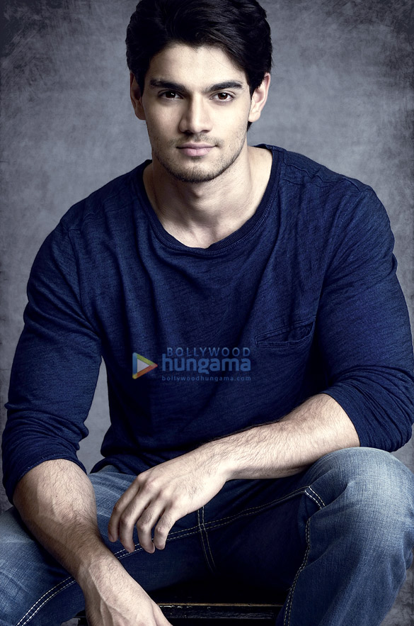 sooraj pancholi 5