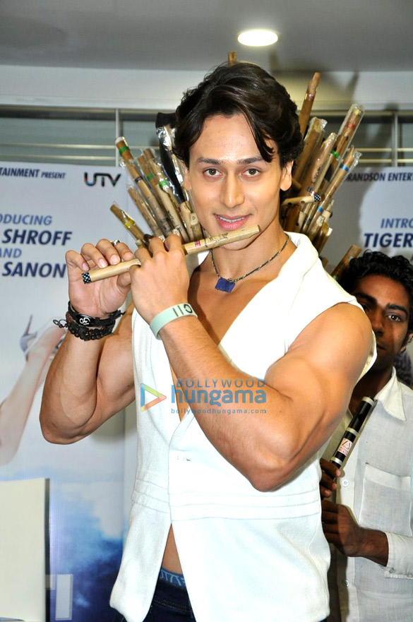 launch of whistle baja song from heropanti 3