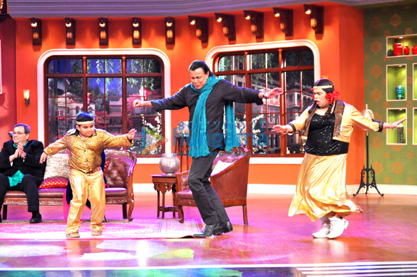 promotion of film kaanchi on the sets of comedy nights with kapil 2