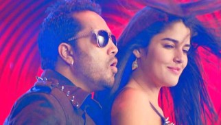 Out Of Control Munde (Purani Jeans)