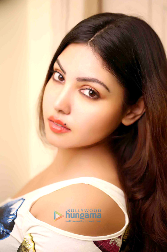 komal jha 69