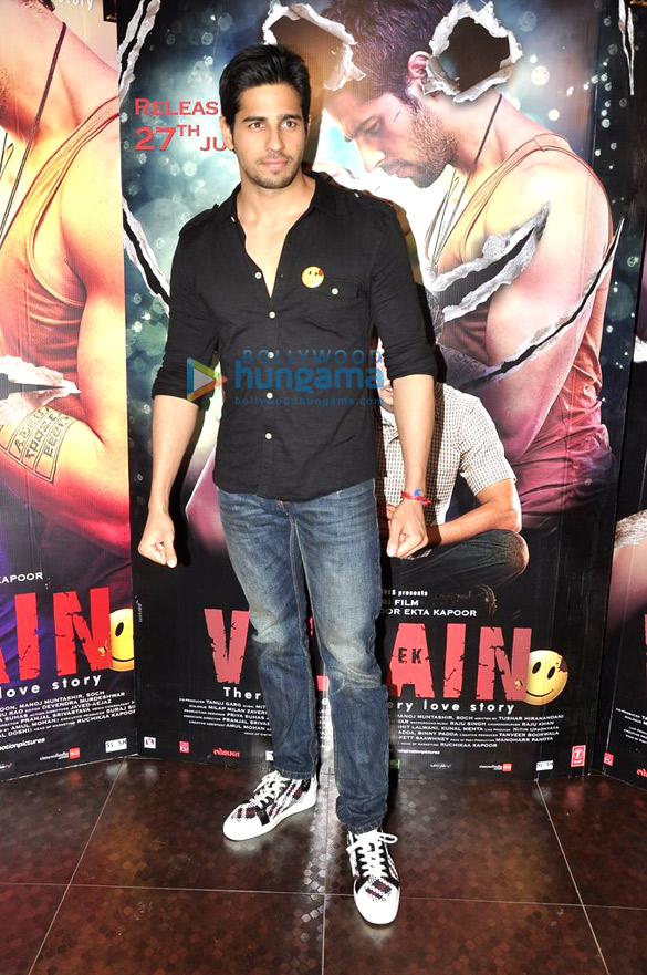 team of ek villain meets the media 5