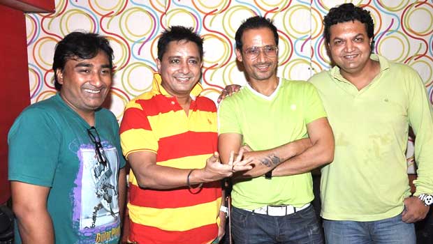 Meet Bros, Sukhwinder Record For ‘Rab Mujhe Pyaar Ho Gaya’