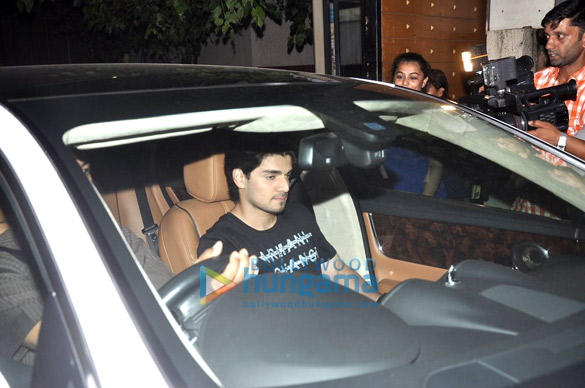 celebs grace special screening of kick 10
