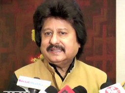 Pankaj Udhas Unveils First Photo Biography Of Pt. Ronu Majumdar
