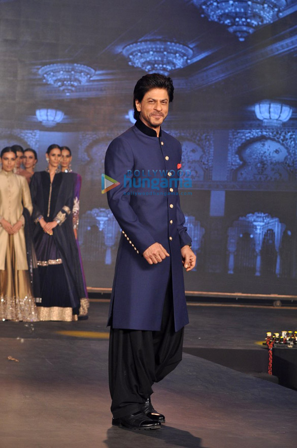 trailer launch of happy new year 7
