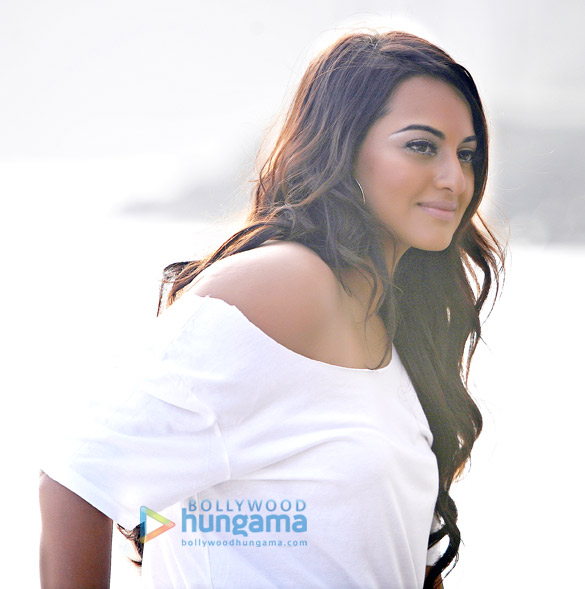 sonakshi sinha 93