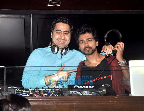 launch of pyaar mein dil pe song from tamanchey 2