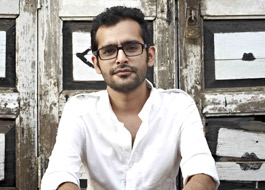 Director Shakun Batra stranded in Kashmir Director Shakun Batra stranded in Kashmir