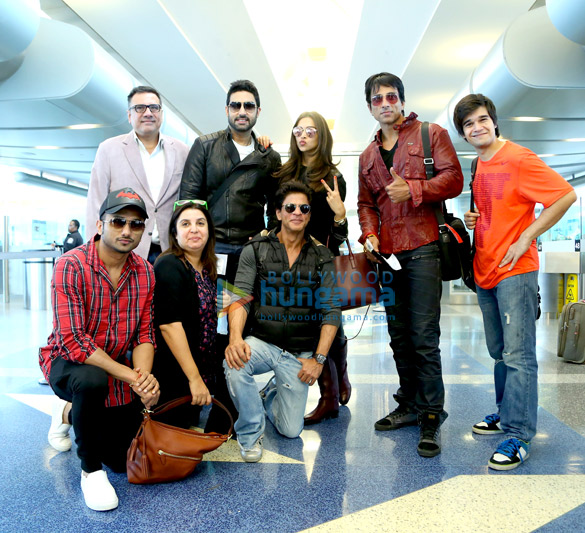 cast of happy new year snapped rehearsing for the concert slam tour 2
