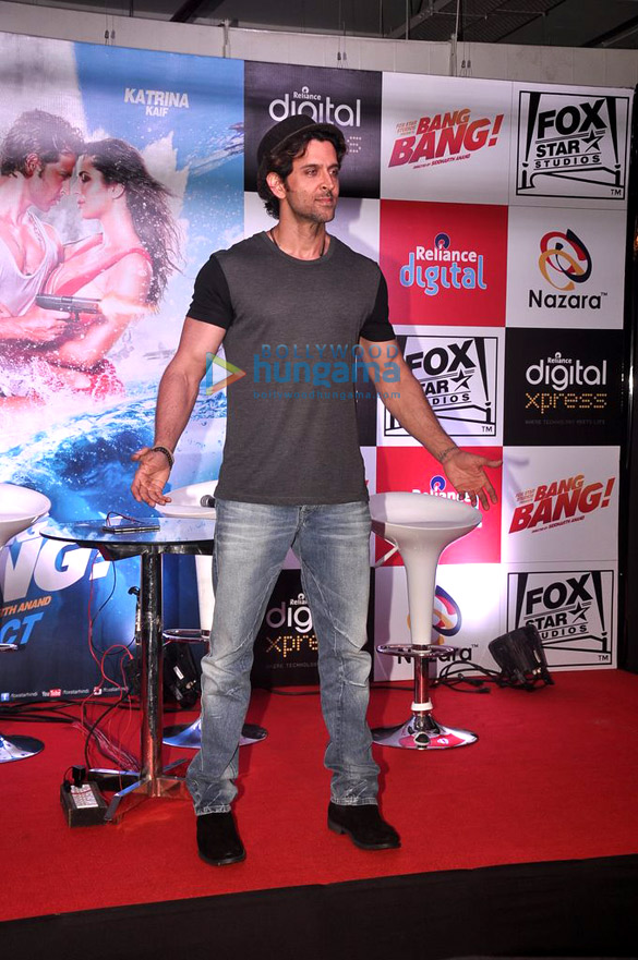 hrithik roshan launches bang bang mobile game 6