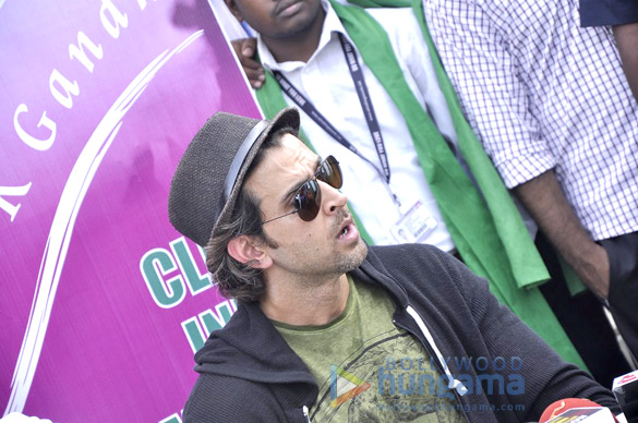 hrithik roshan at wwi cleanliness drive 14