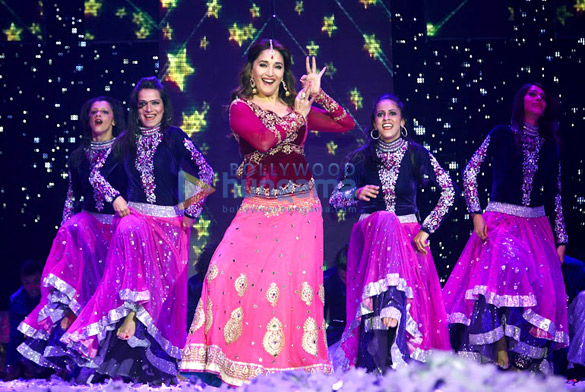 conclusion of shah rukh khans slam the tour in london 11
