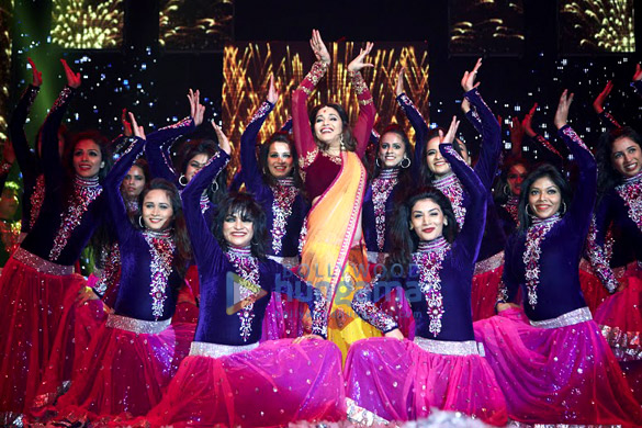 conclusion of shah rukh khans slam the tour in london 12
