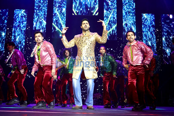conclusion of shah rukh khans slam the tour in london 9