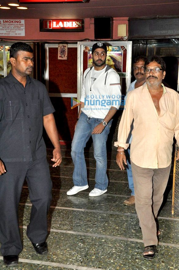 abhishek bachchan meets happy new year patrons at gaiety galaxy 6