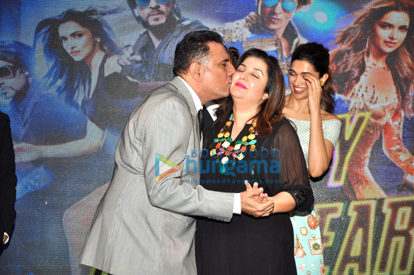 team of happy new year at sharabi song launch 8